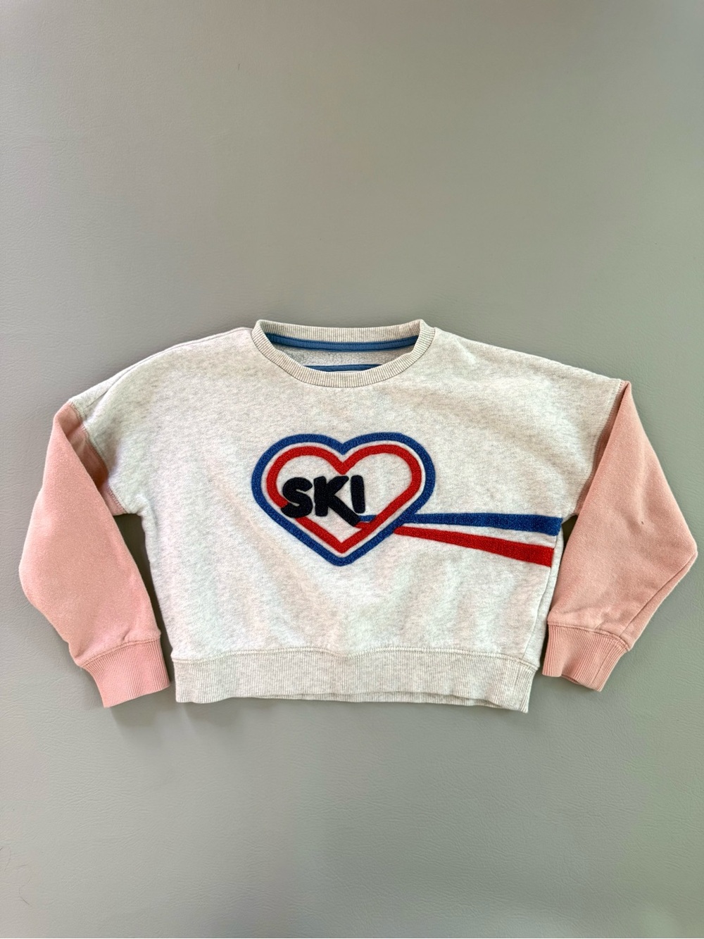 Mini Boden Girls Ski Heart Sweatshirt Oversized Slouchy size 6-7Y